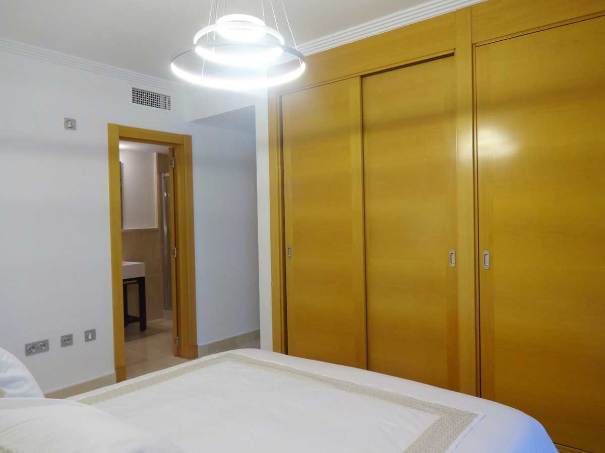公寓 在 Benahavís, Andalucía 10194451