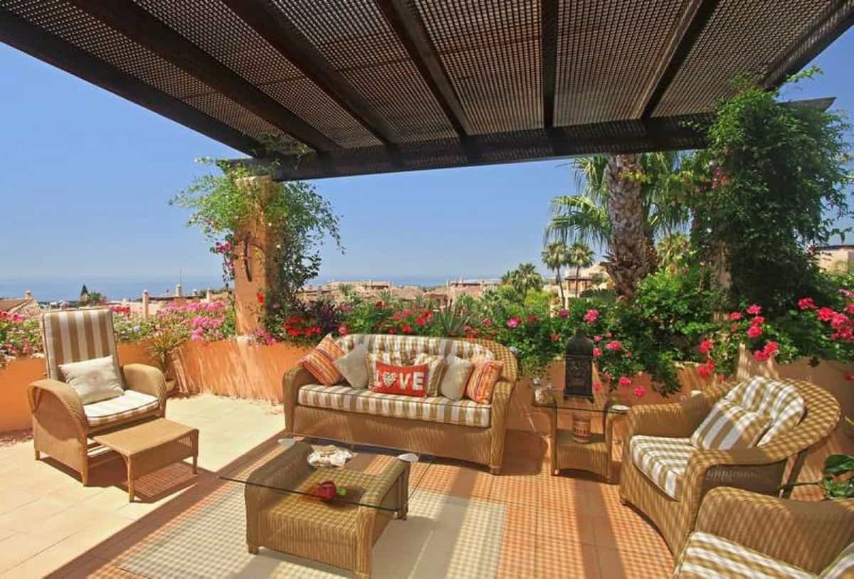 Condominium in Marbella, Andalusia 10194722