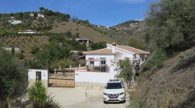 Будинок в Competa, Андалусія 10194896