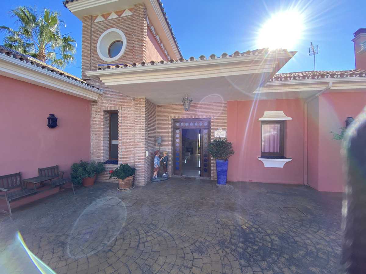 casa en Fuengirola, Andalucía 10194928