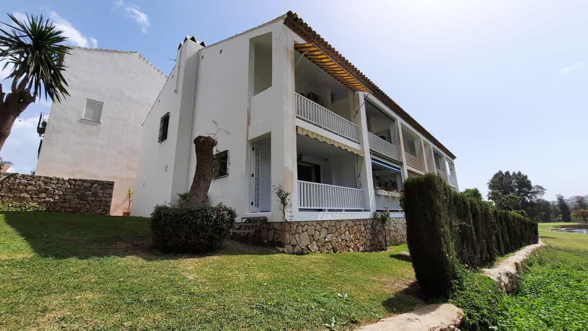 House in Fuengirola, Andalusia 10194935
