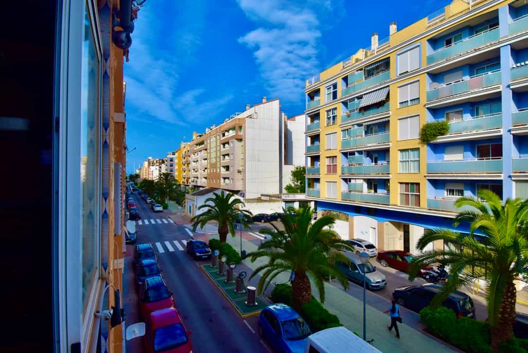 Condominium dans Dénia, Valence 10195015