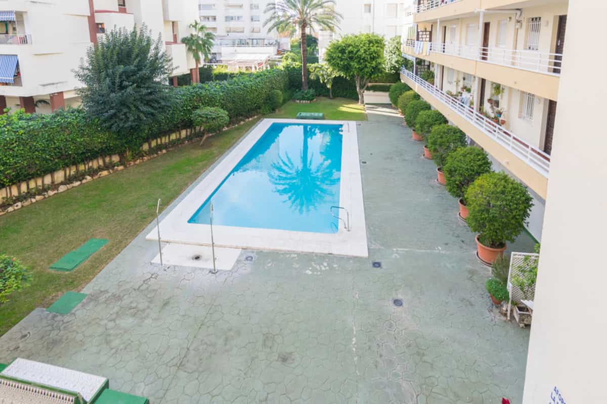 公寓 在 Marbella, Andalusia 10195585