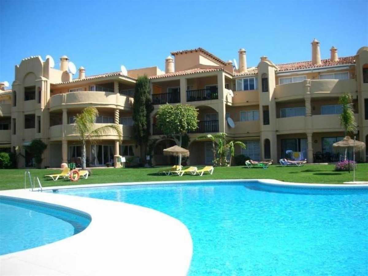 Condominio en Fuengirola, Andalucía 10195668