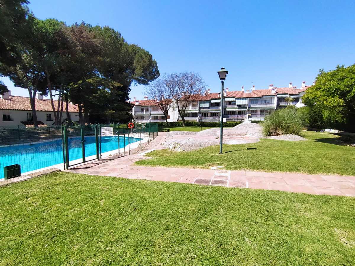 Condominium dans Marbella, Andalusia 10195674