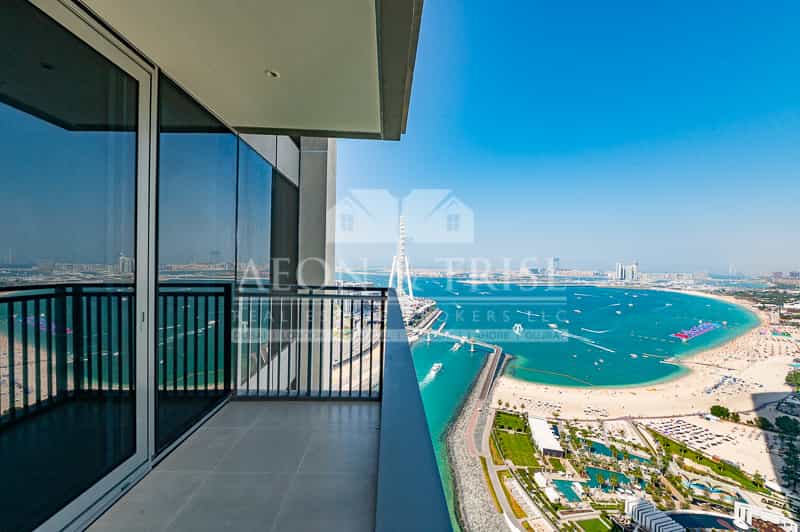 Condominium in Dubai, Dubai 10195809