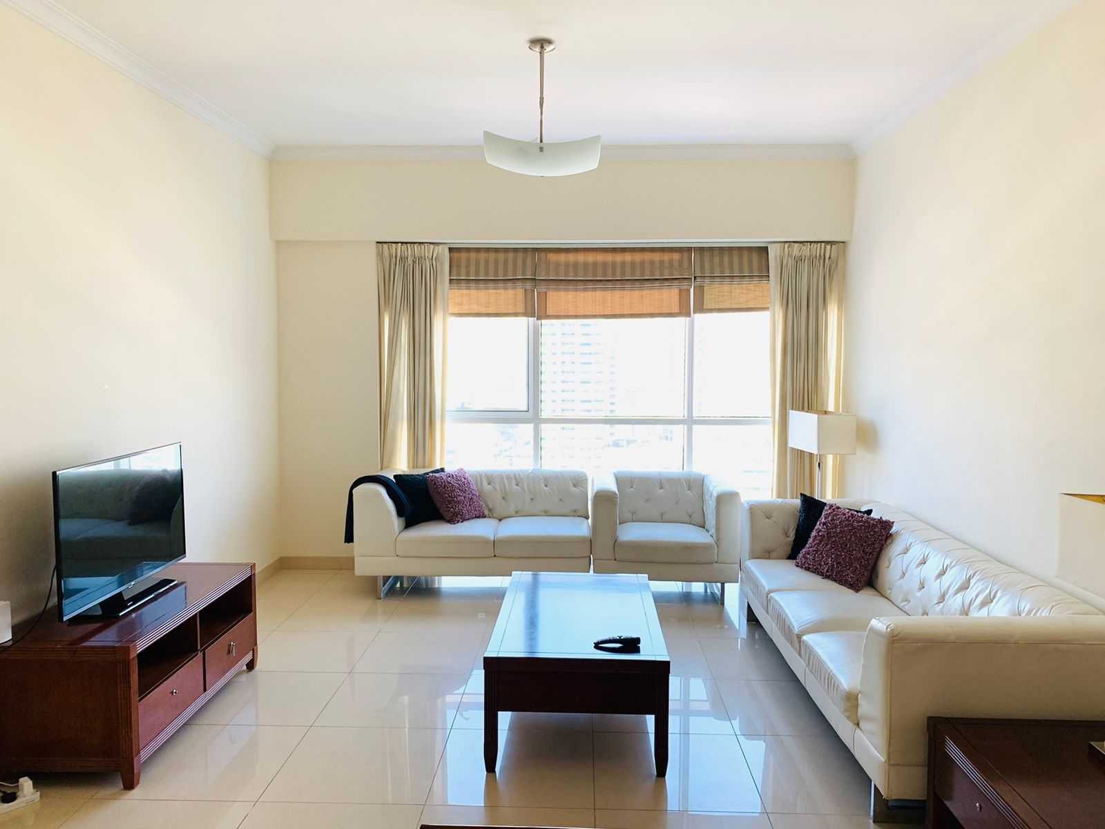 Condominium in Dubai, Dubayy 10195942