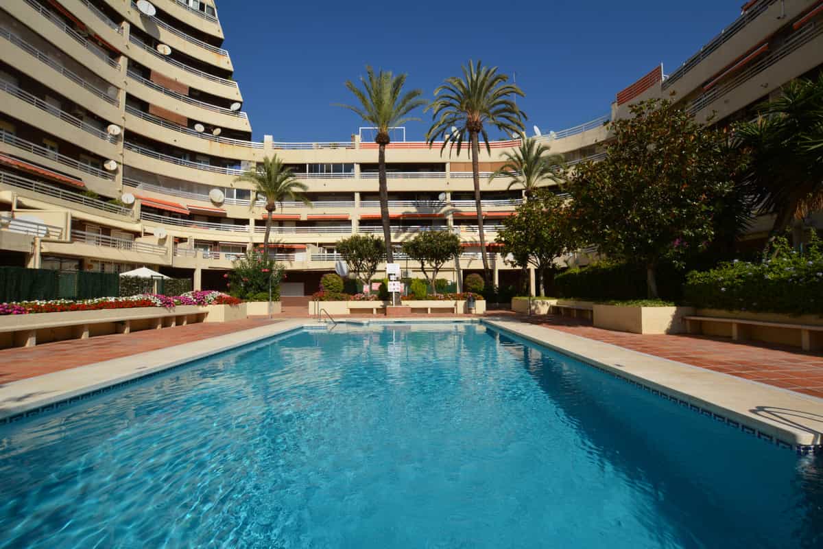 Квартира в Marbella, Andalusia 10196099