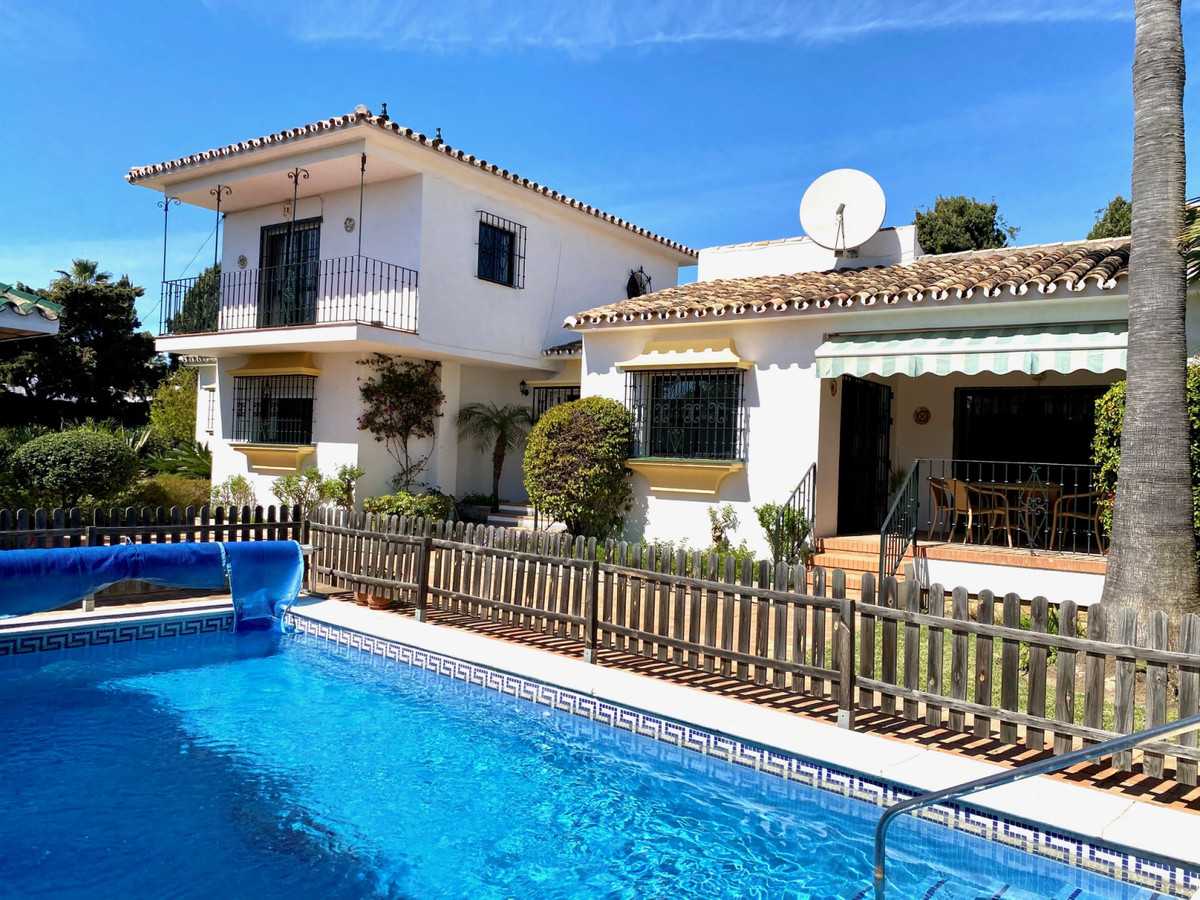 House in San Pedro de Alcantara, Andalusia 10196229