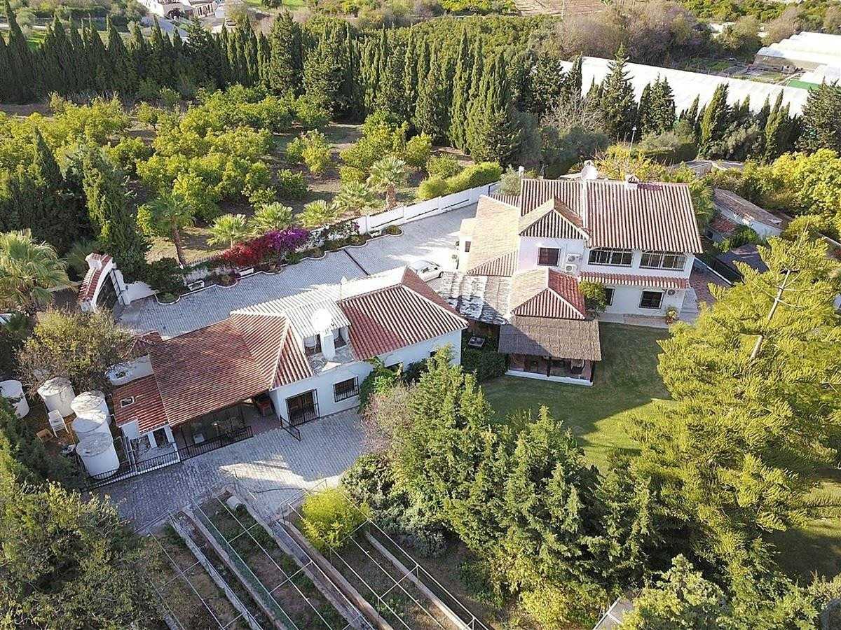 Huis in Alhaurín el Grande, Andalucía 10196417