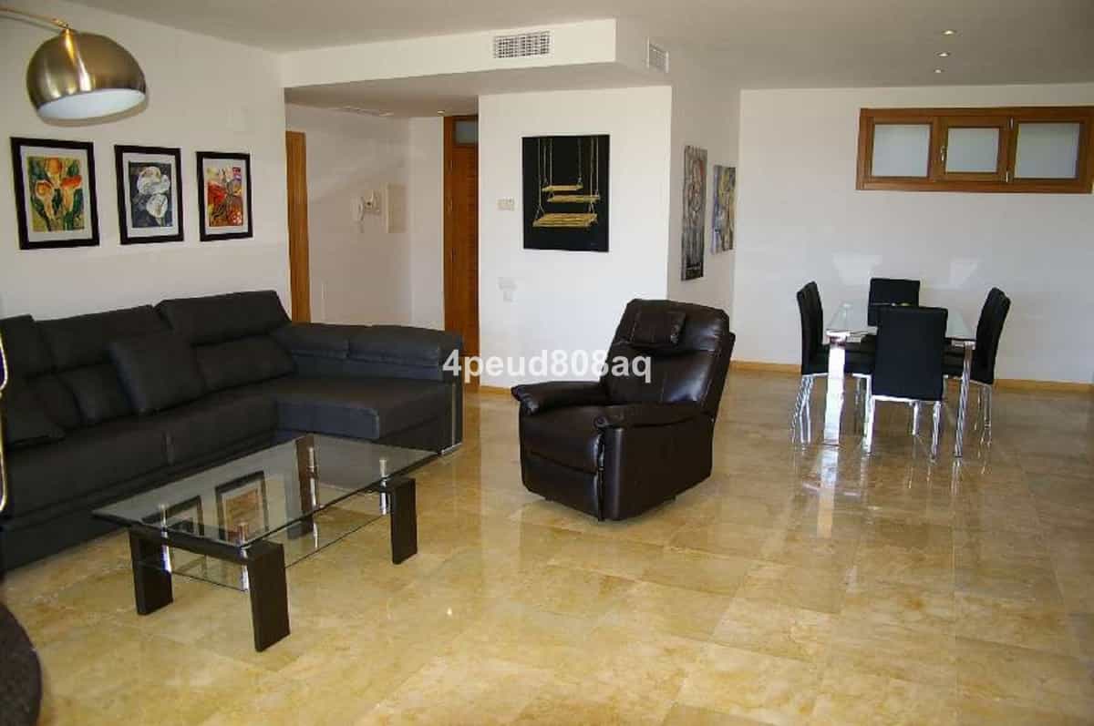 Condominium in Espinosa de los Monteros, Castille-Leon 10196567
