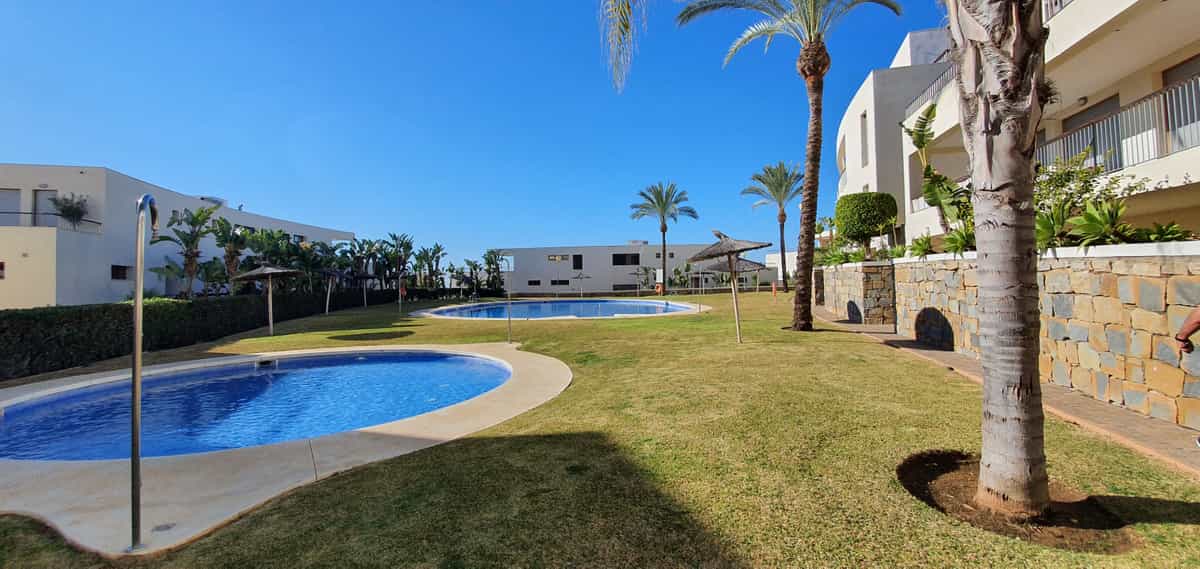 Condominio nel Marbella, Andalusia 10196858