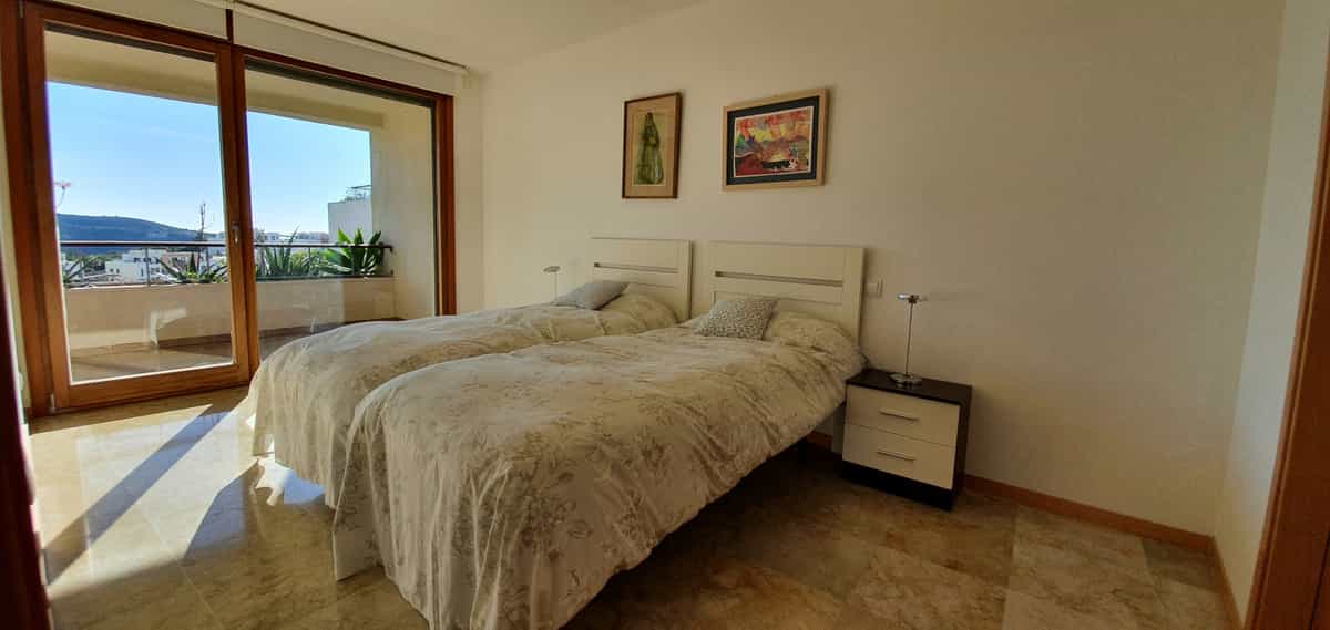 Condominio en Marbella, Andalusia 10196858