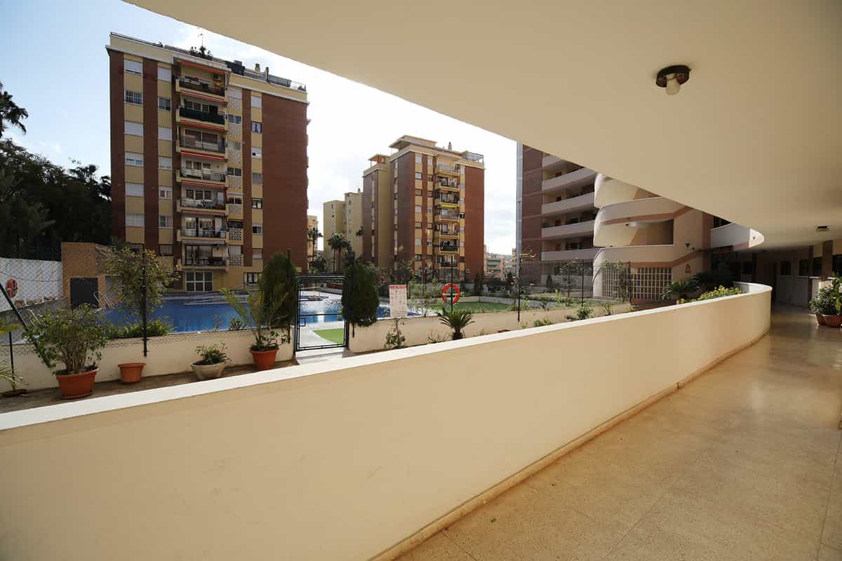 Condominio nel Marbella, Andalusia 10196877