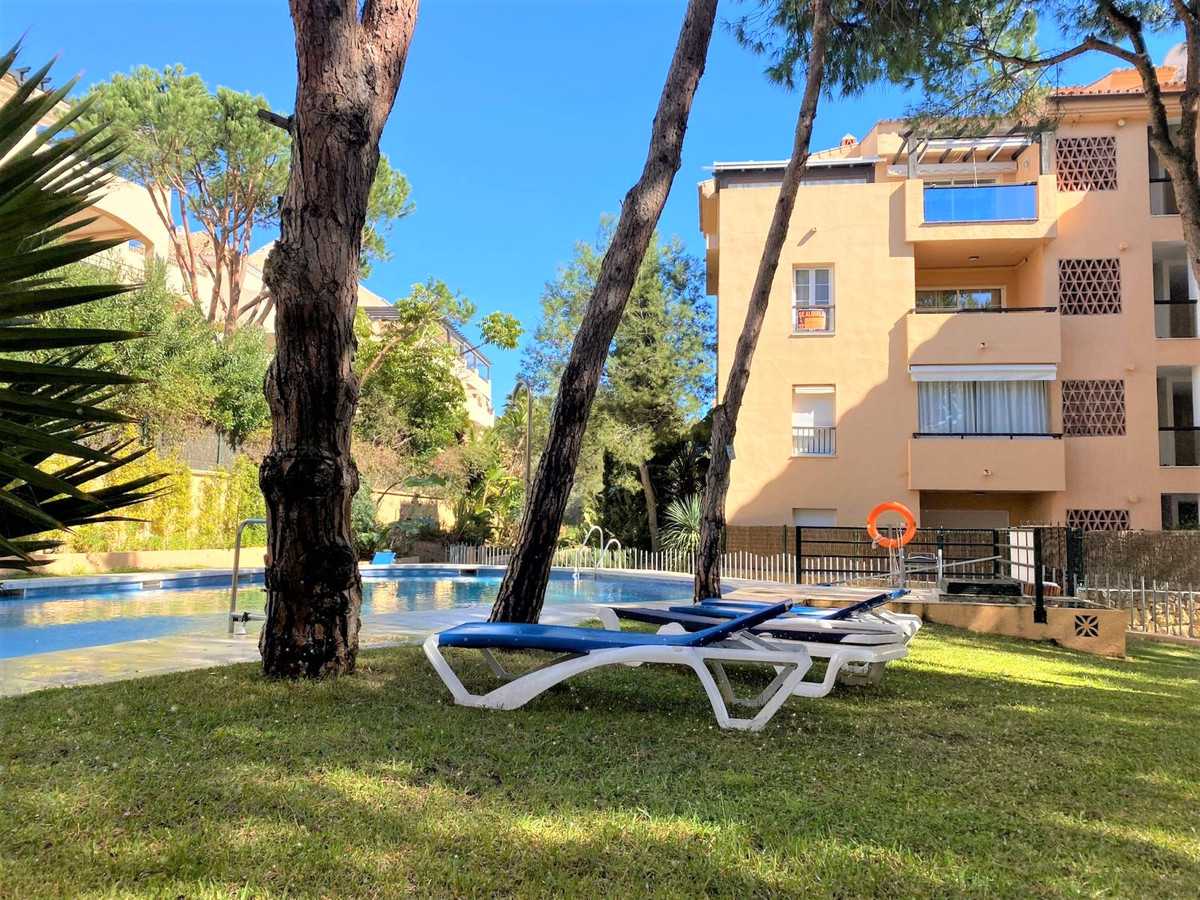 Condominium in Marbella, Andalucía 10196893