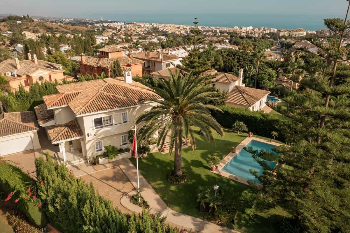 Rumah di Marbella, Andalusia 10196902