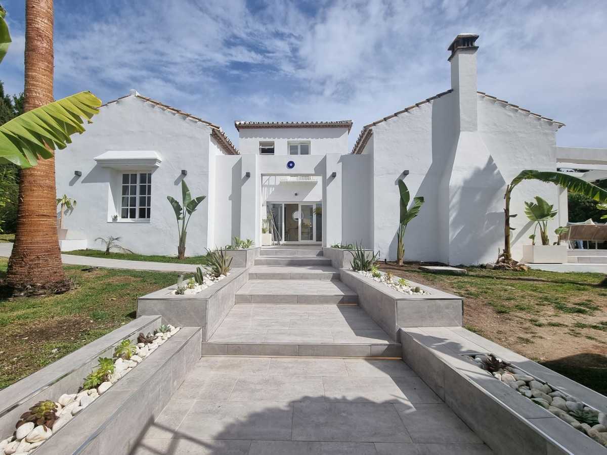 房子 在 Benahavís, Andalucía 10197113