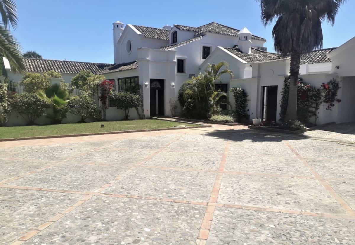 casa en San Pedro de Alcántara, Andalucía 10197297