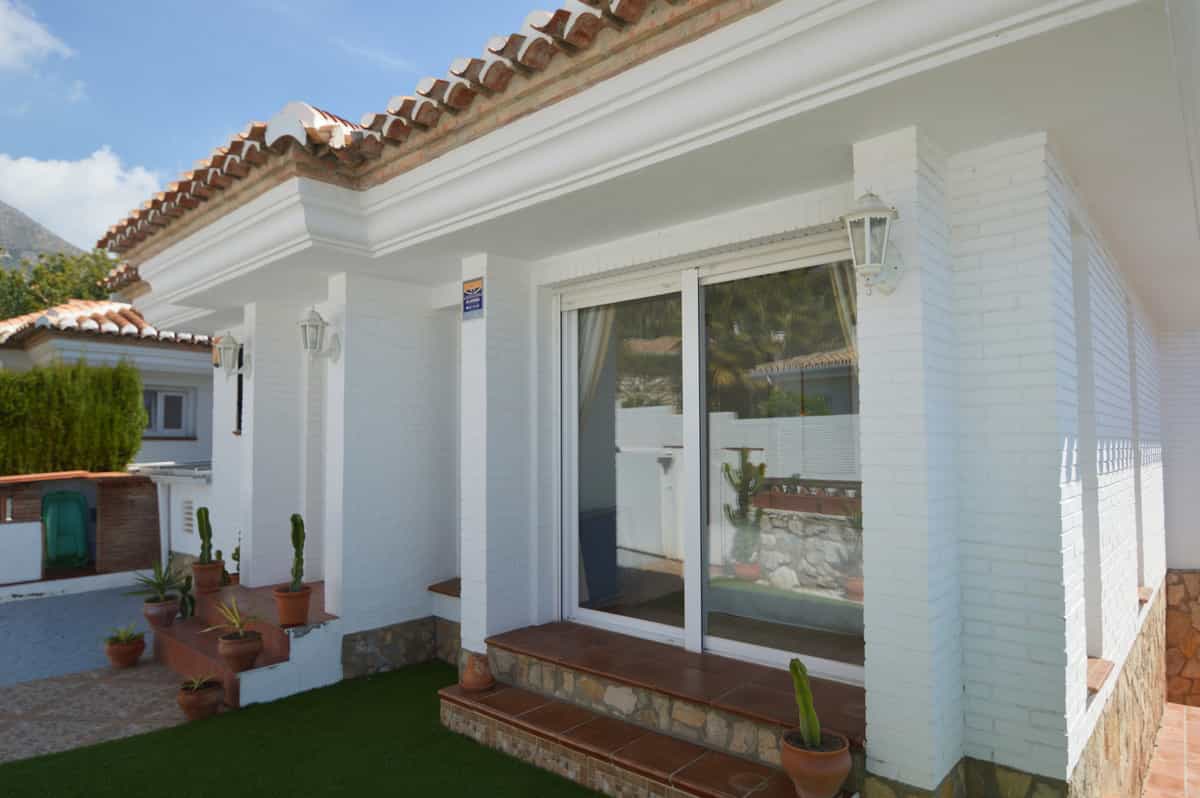 Talo sisään Arroyo de la Miel, Andalusia 10197614
