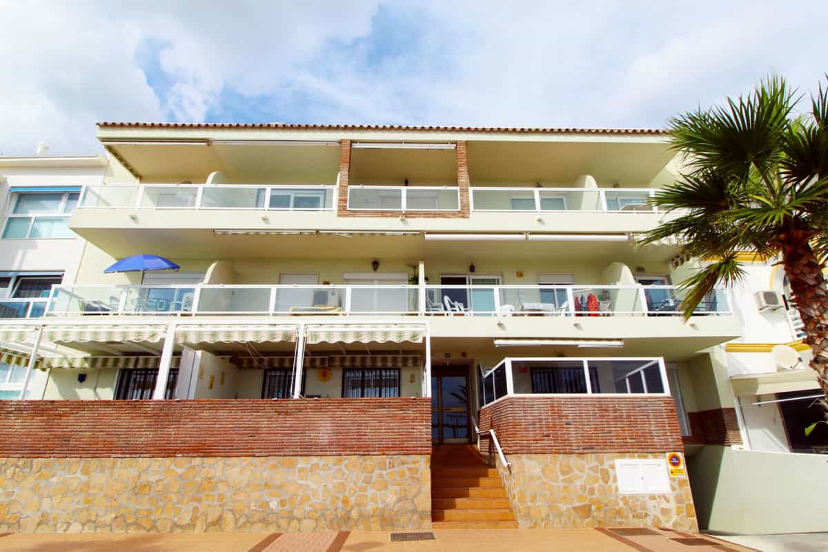 Condominium dans Fuengirola, Andalucía 10197859