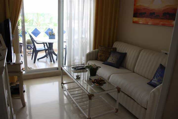 公寓 在 拉斯羅薩斯, 加那利群島 10198091