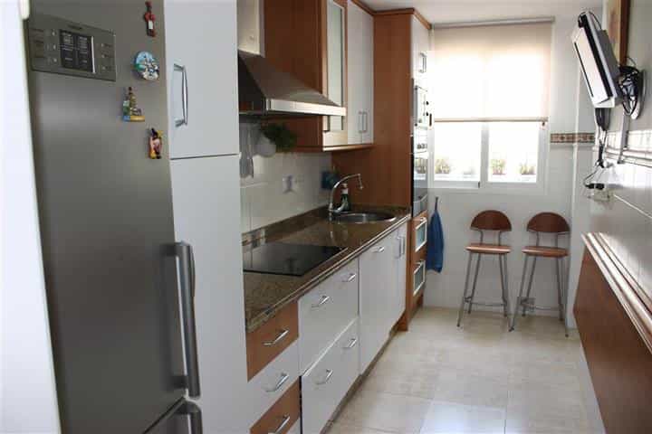 Condominium in Las Rosas, Canary Islands 10198091