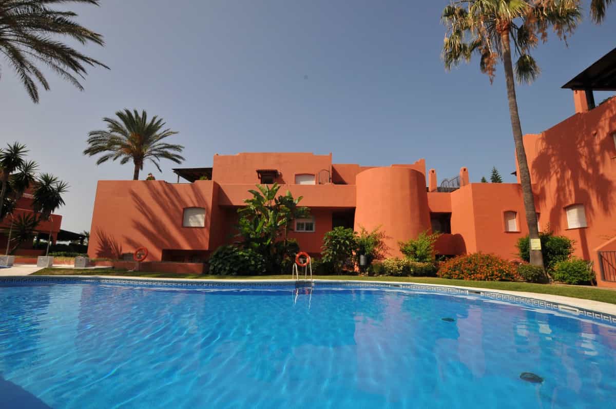 Condominium in , Canary Islands 10198094