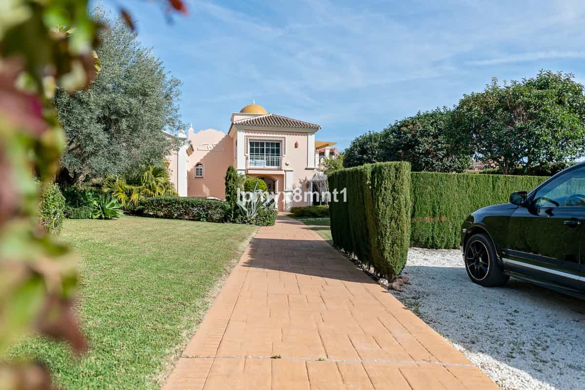 Casa nel Marbella, Andalucía 10198226