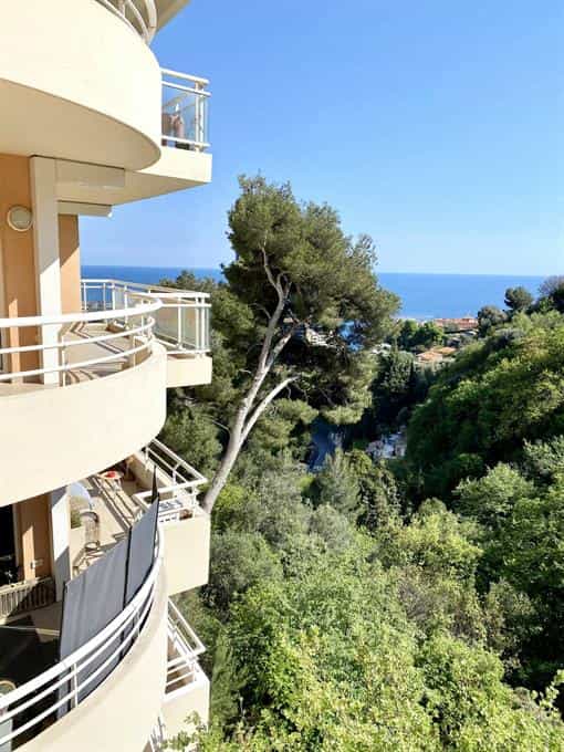 Condominium dans Les Moneghetti, Provence-Alpes-Côte d'Azur 10198745