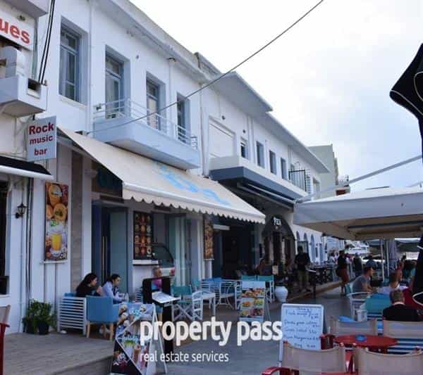 Condominium in Agios Nikolaos, Kriti 10198748