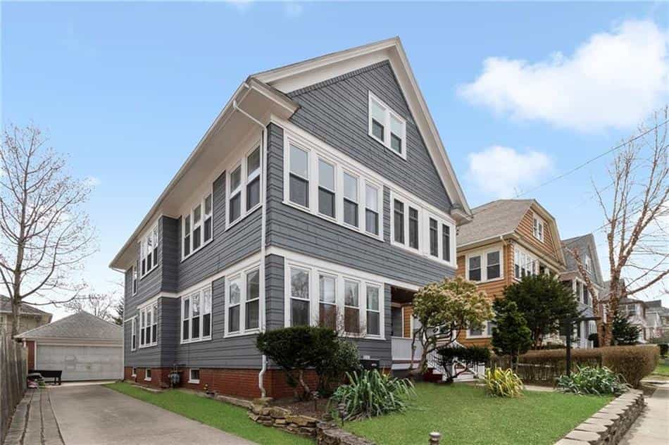 Condominium in Pawtucket, Rhode Island 10199092