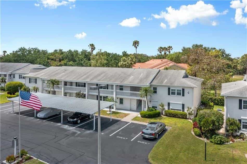 Eigentumswohnung im Villen, Florida 10199177