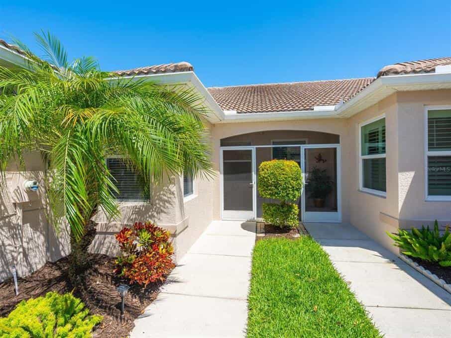 House in Sarasota, Florida 10199239