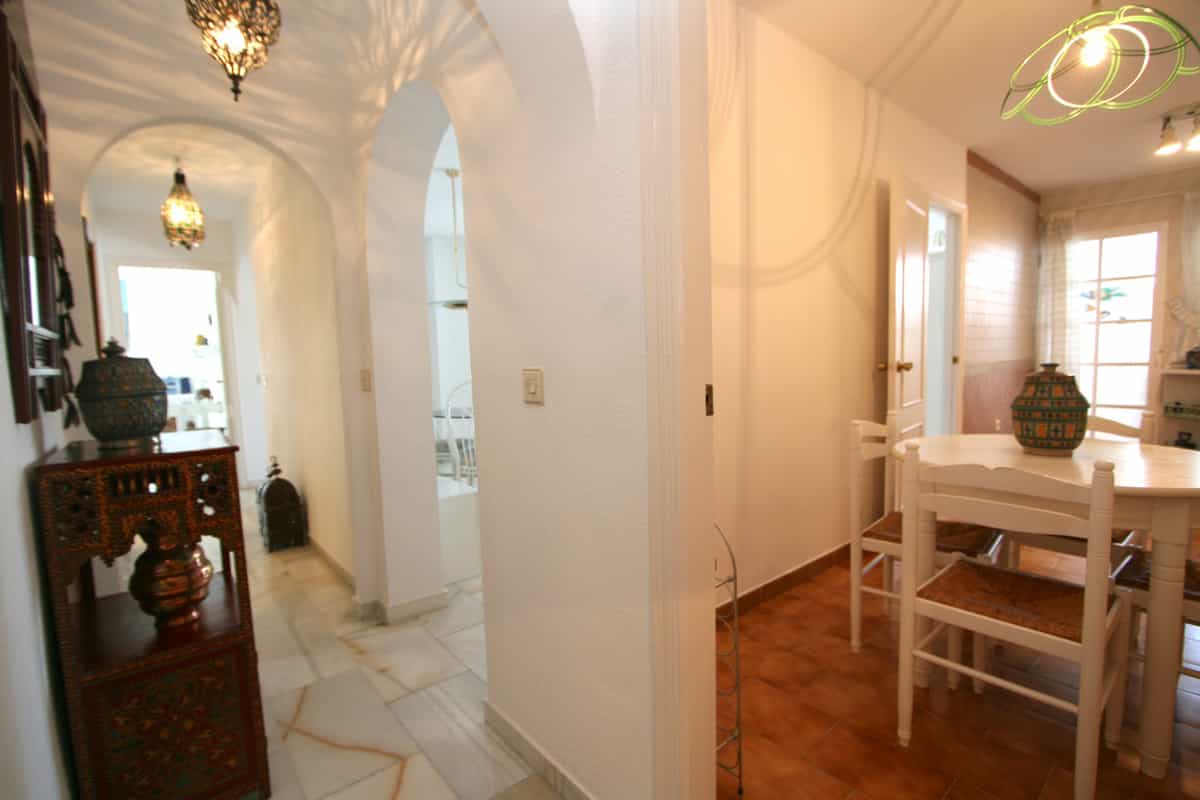 公寓 在 Fuengirola, Andalucía 10199534