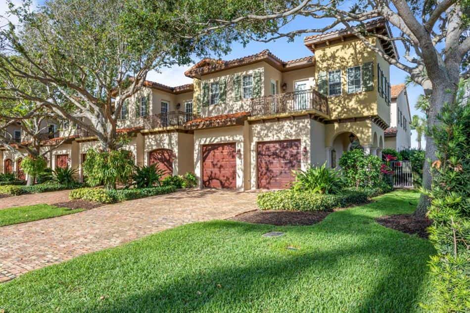 House in Delray Beach, Florida 10199557