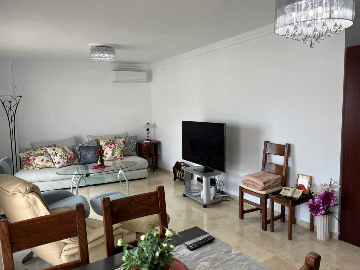 Eigentumswohnung im Fuengirola, Andalucía 10199700