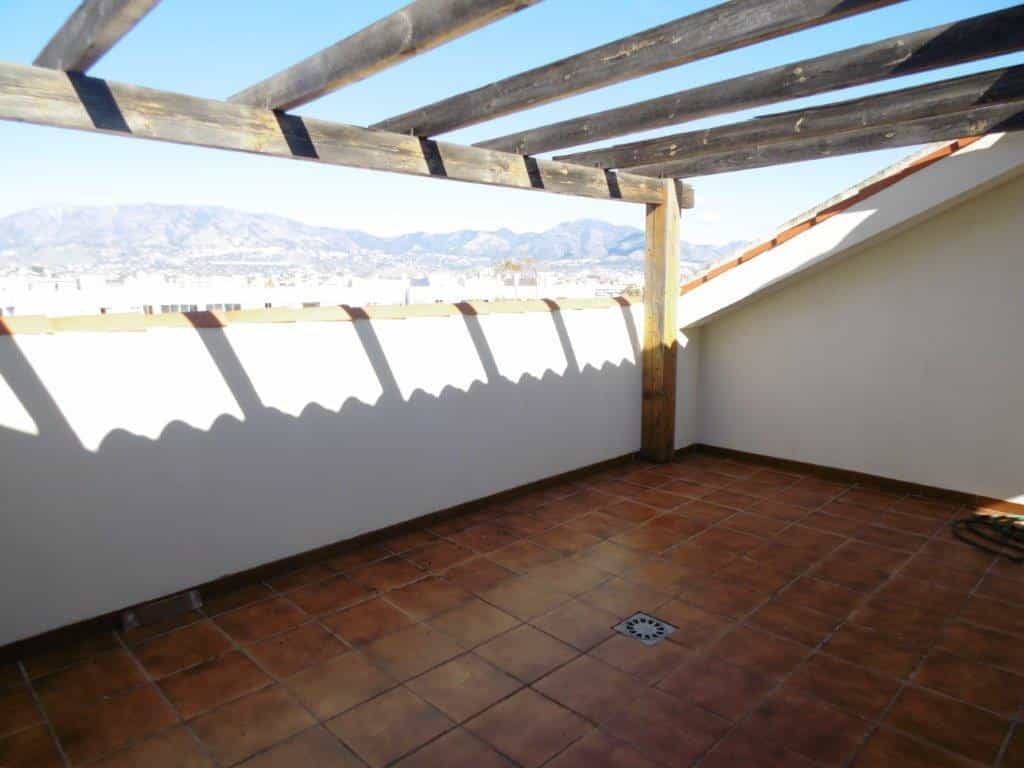 Casa nel Fuengirola, Andalucía 10199724