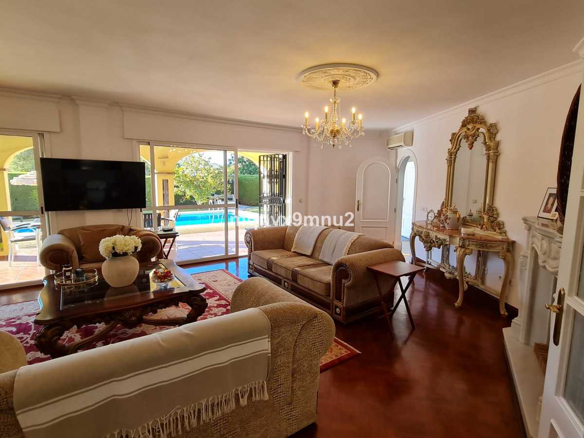 Huis in Fuengirola, Andalucía 10199770