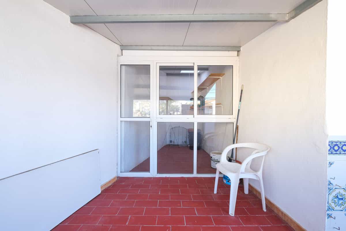 Будинок в Fuengirola, Andalucía 10200343