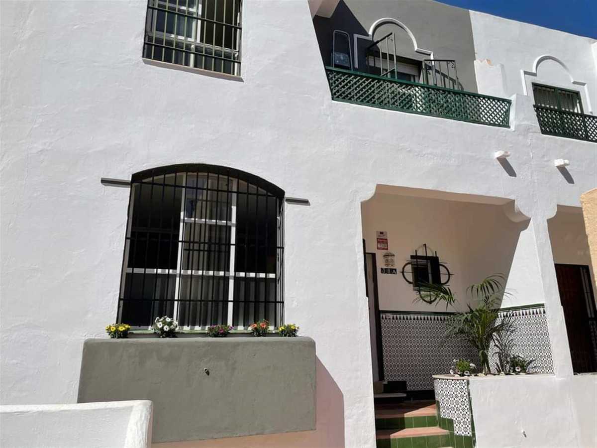 жилой дом в Марбелья, Андалусия 10200932