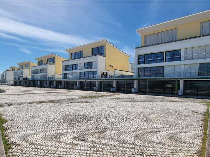 Роздрібна торгівля в Olivais, Lisboa 10203212
