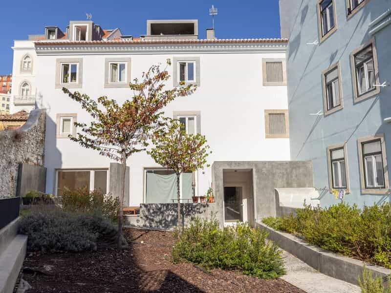 Condominium in Lissabon, Lissabon 10203326