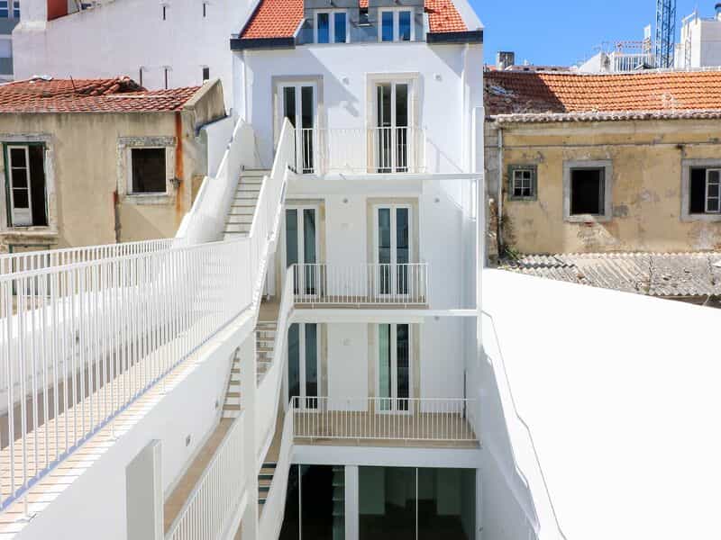 公寓 在 Lisbon, Lisbon 10203338