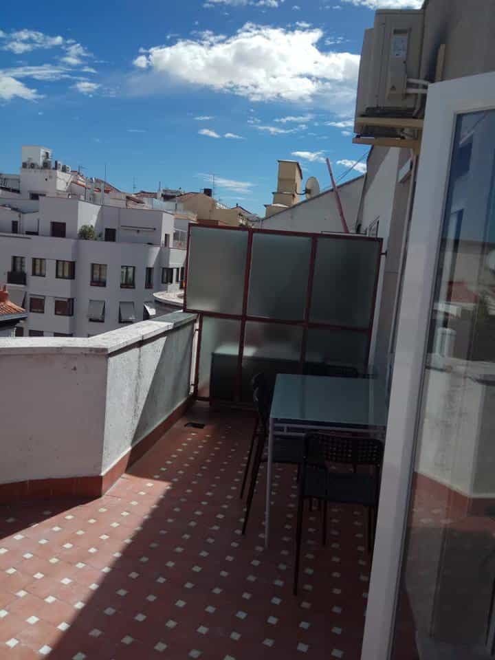公寓 在 Madrid, Comunidad de Madrid 10203412