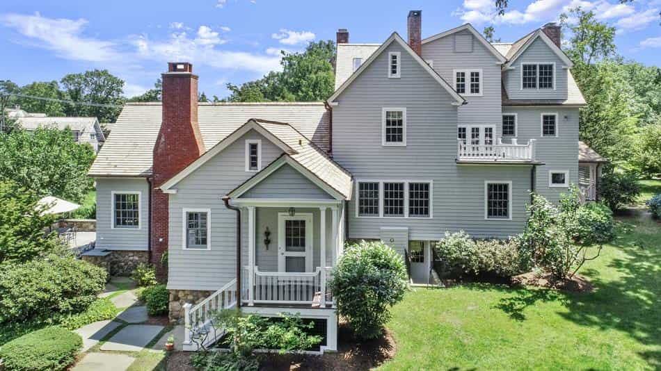 Dom w Nadrzecze, Connecticut 10204091