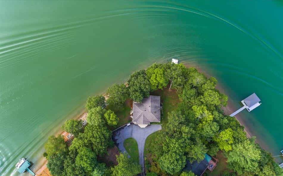 मकान में नहर झील, जॉर्जिया 10204195