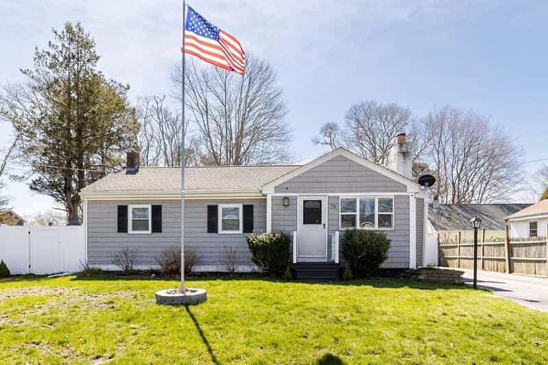House in Point Independence, Massachusetts 10204293