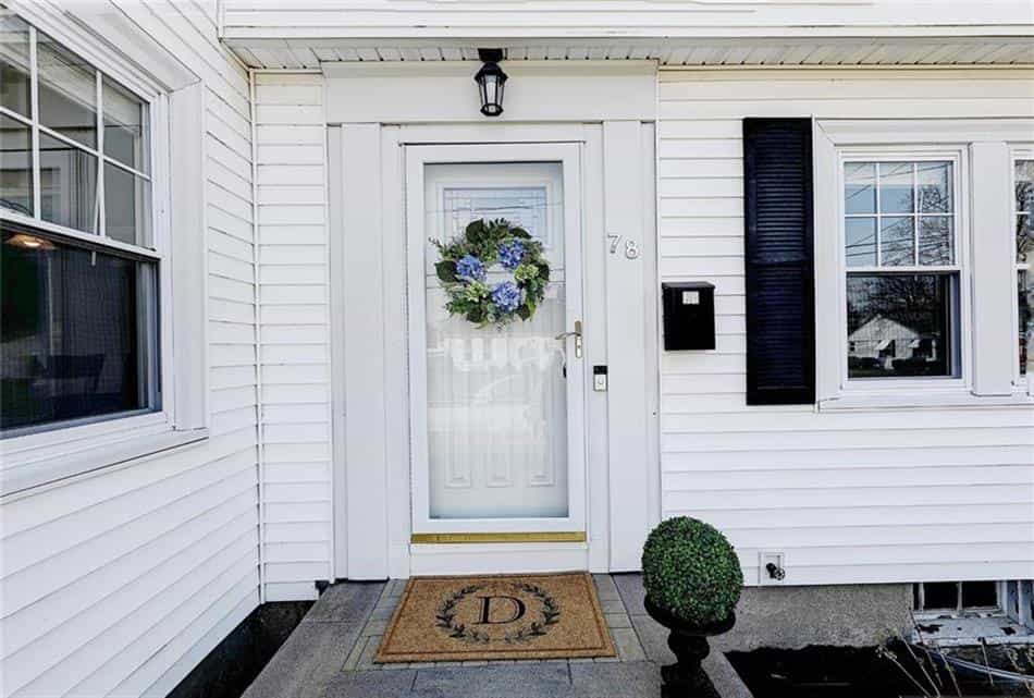 Dom w Thornton, Rhode Island 10204347