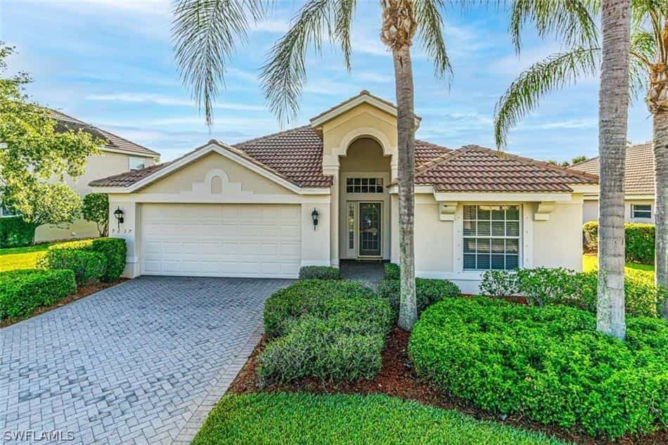 Huis in Fort Myers, Florida 10204406
