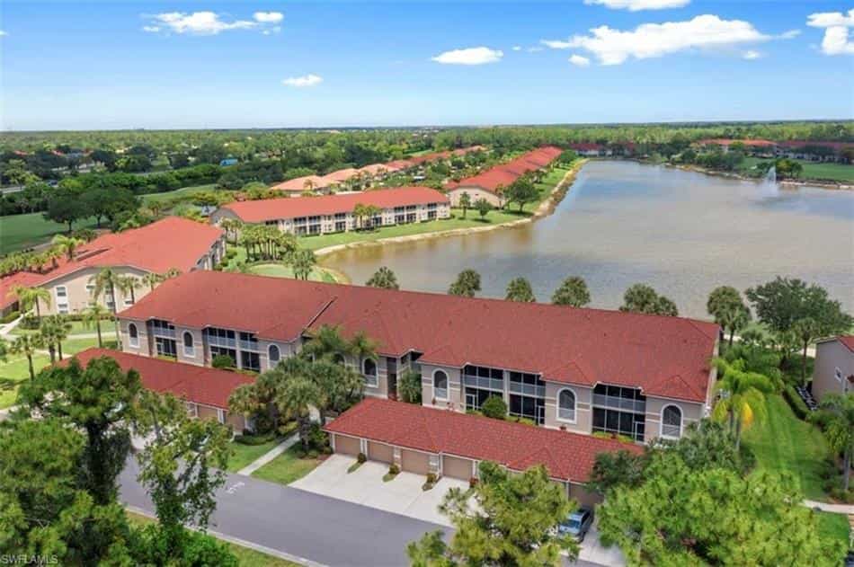 Condomínio no Palm River, Florida 10204431